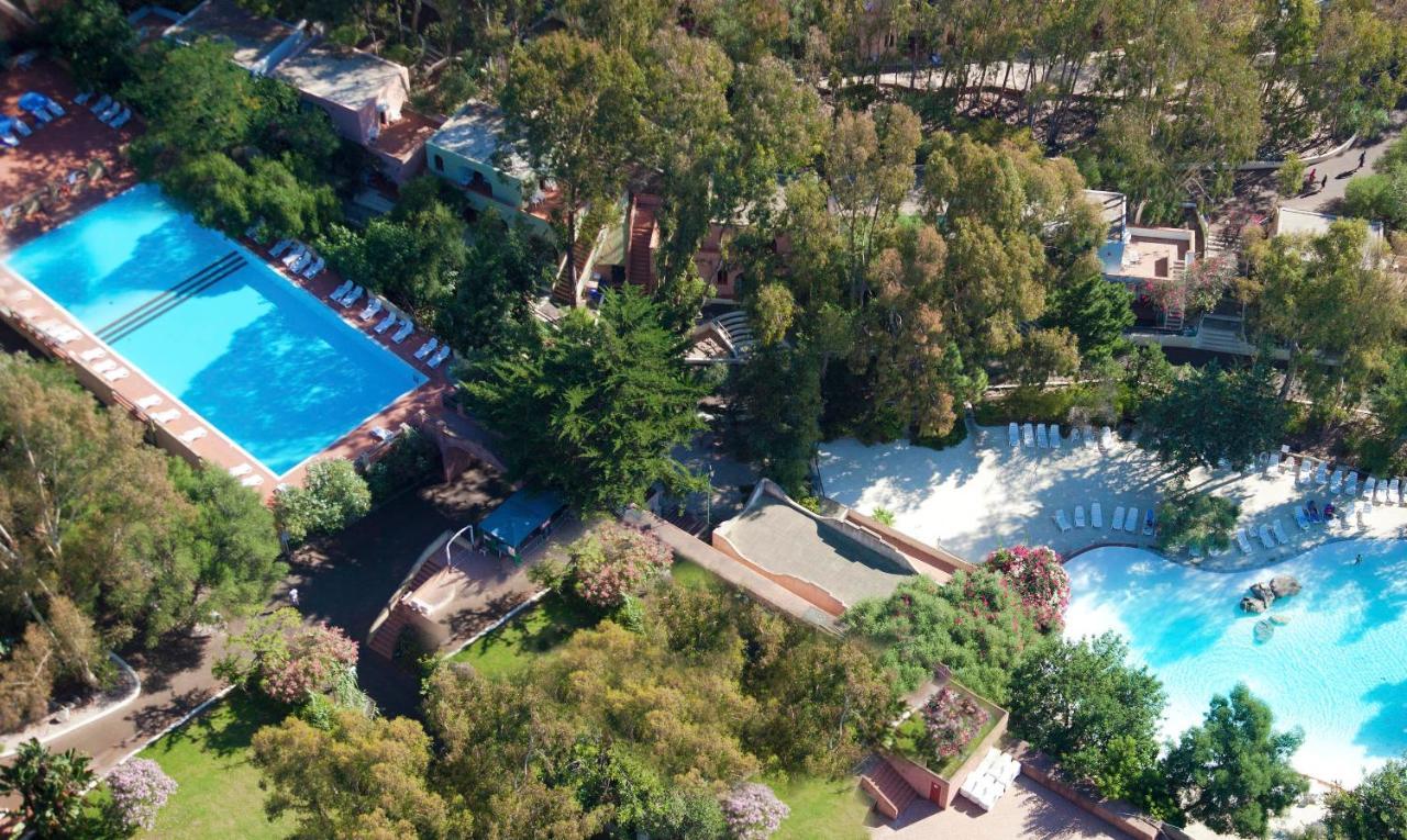 Arbatax Park Resort - Ville Del Parco ภายนอก รูปภาพ